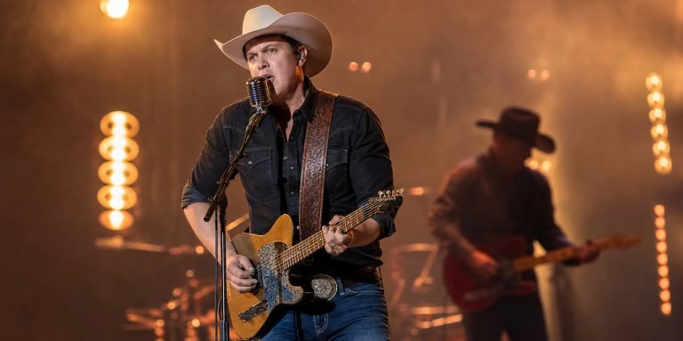 Jon Pardi Adds Electrifying Colorado Date to ‘Gamblin’ Man’ Tour