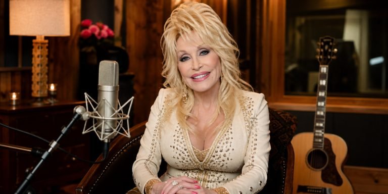 Dolly Parton to Receive Americana Lifetime Award