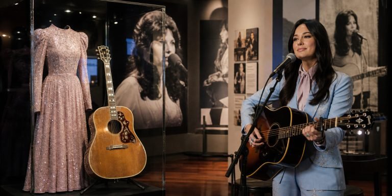 Loretta Lynn’s Legacy Immortalized: Hall of Fame Debuts Retrospective